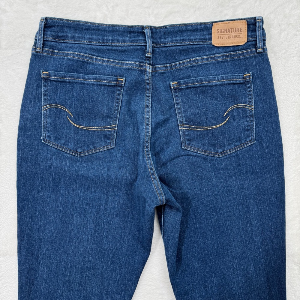 Signature by Levi Strauss Jeans Womens 12M Blue Mid Rise Straight Stretch‎ - Picture 9 of 14